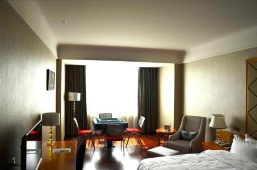 San Jiang Grand Hotel Wientian Zewnętrze zdjęcie