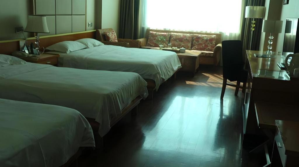 San Jiang Grand Hotel Wientian Zewnętrze zdjęcie