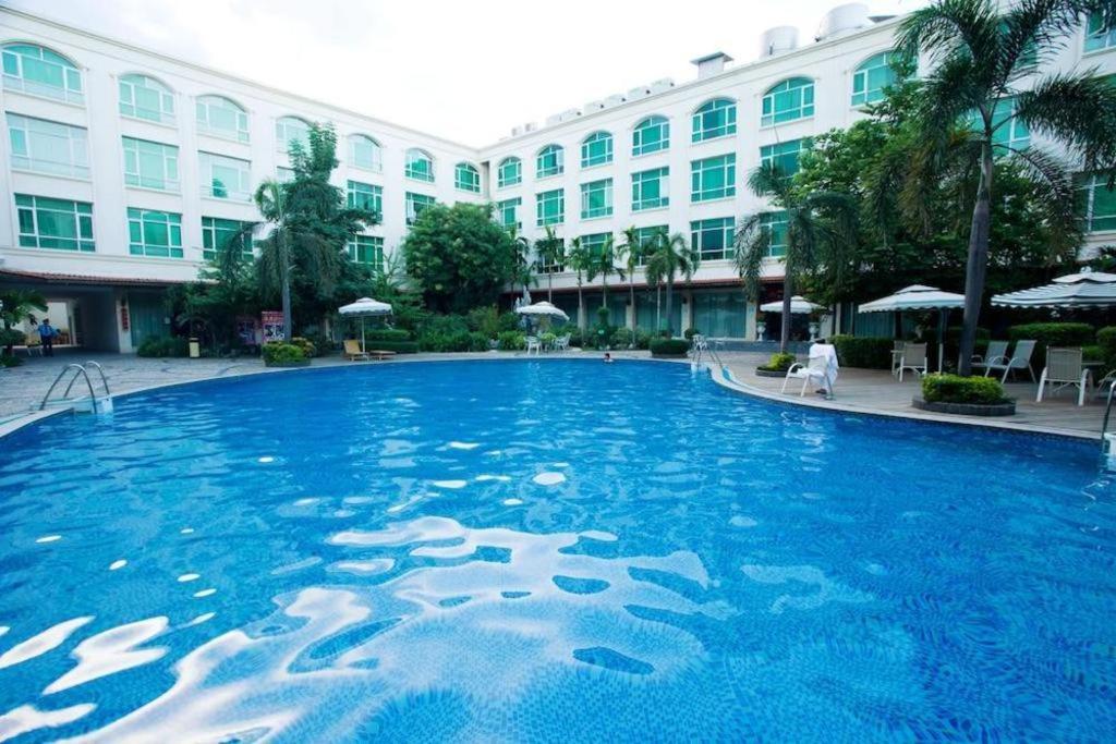 San Jiang Grand Hotel Wientian Zewnętrze zdjęcie